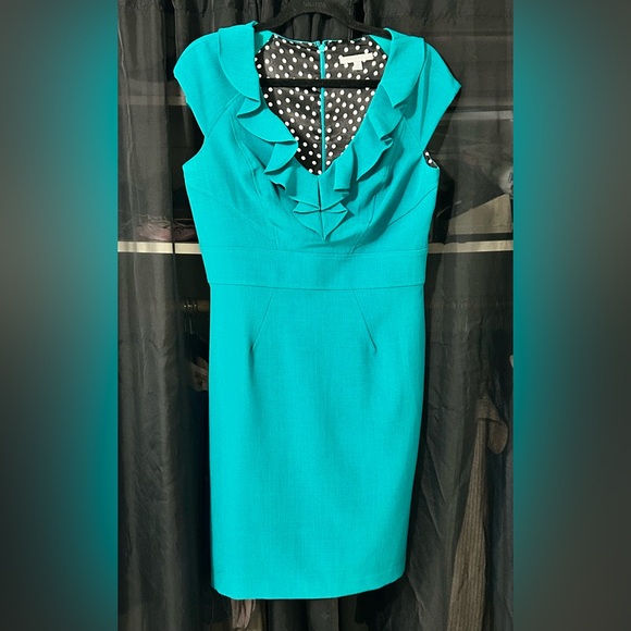 Sandra Darren Teal Ruffle Sheath Dress Size 10 Sleeveless Career - Picture 2 of 6